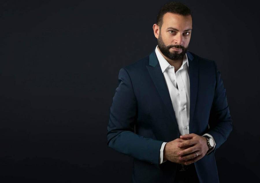 أحمد عثمان يكشف عن أحدث أعماله الروائية وتحويلها لعمل درامى قريبًا..(صور)