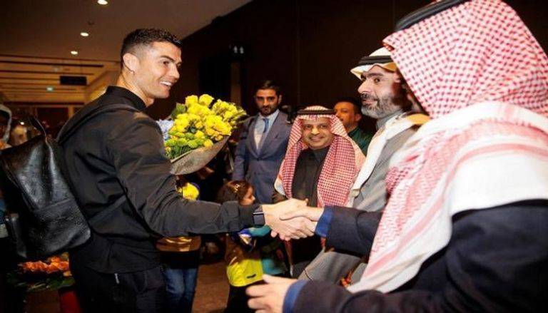وصول كريستيانو رونالدو للرياض تمهيدا للانضمام إلى النصر _صور
