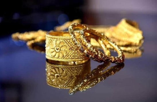 الذهب يرتفع نصف دينار فـي الاردن