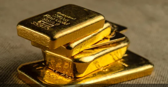 الذهب يرتفع وسط ترقب لمحضر اجتماع الفيدرالي الأميركي