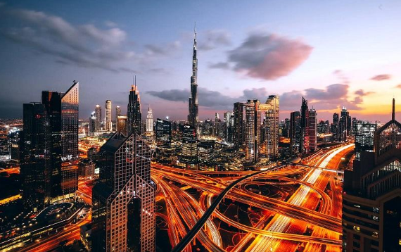 دبي تستقبل 23.700 مليون مسافر خلال 2022