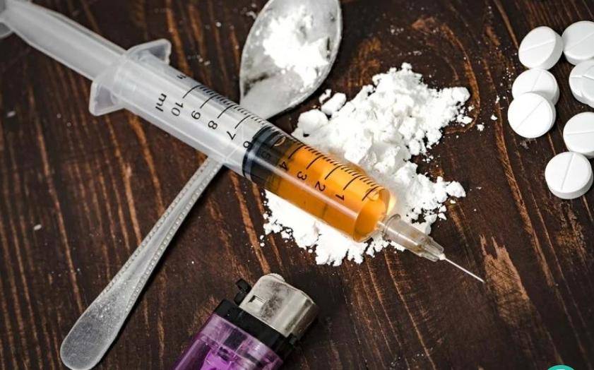 ما أضرار أخطر أنواع المخدرات على الجسم؟