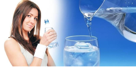 شرب المياه والشيخوخة.. دراسة تخرج بنتائج مذهلة