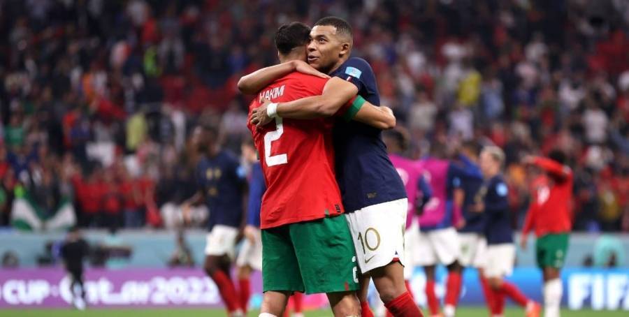 الصداقة شيء آخر .. الكشف عن كواليس جديدة في مباراة فرنسا والمغرب بمونديال 2022