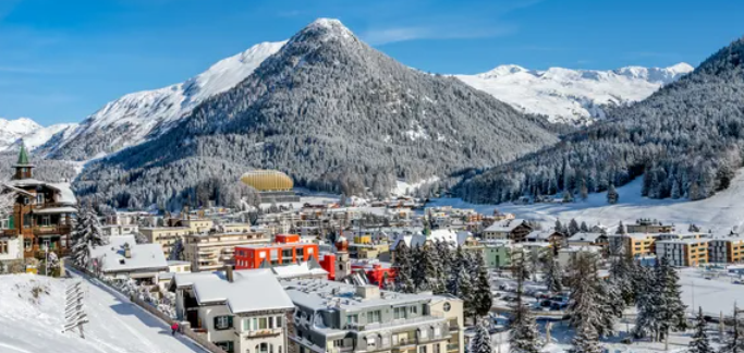 منتدى دافوس يتوقع إقبالا قياسيا مع عودته لمقر انعقاده الشتوي