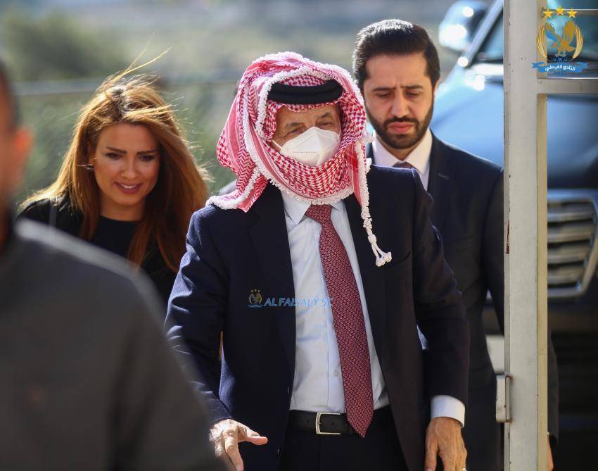 نائب رئيس الوزراء في ضيافة الفيصلي..صور