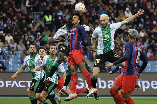 برشلونه يسقط بيتيس ويواجه ريال مدريد في النهائي ...صور