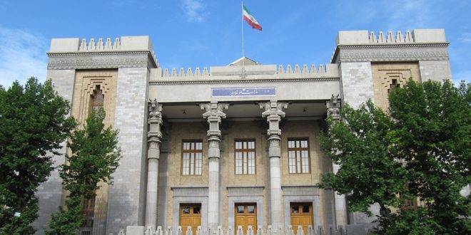 إيران تستدعي السفير البريطاني احتجاجاً على التدخل في شؤونها الداخلية