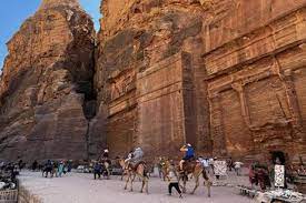 5 ملايين سائح قدموا للأردن العام الماضي