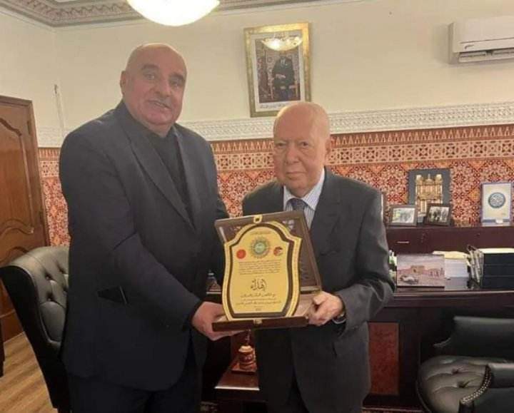 وفد الاتحاد العربي لاكاديمات كرة القدم في ضيافة السفير المغربي في عمان
