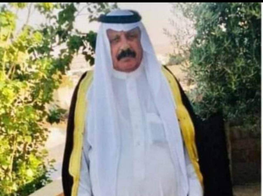 الهقيش تفقد أحد رجالاتها الشيخ عبدالله العيطان