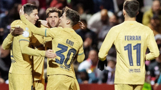برشلونة يسعى للحفاظ على صدارة الليجا أمام خيتافي