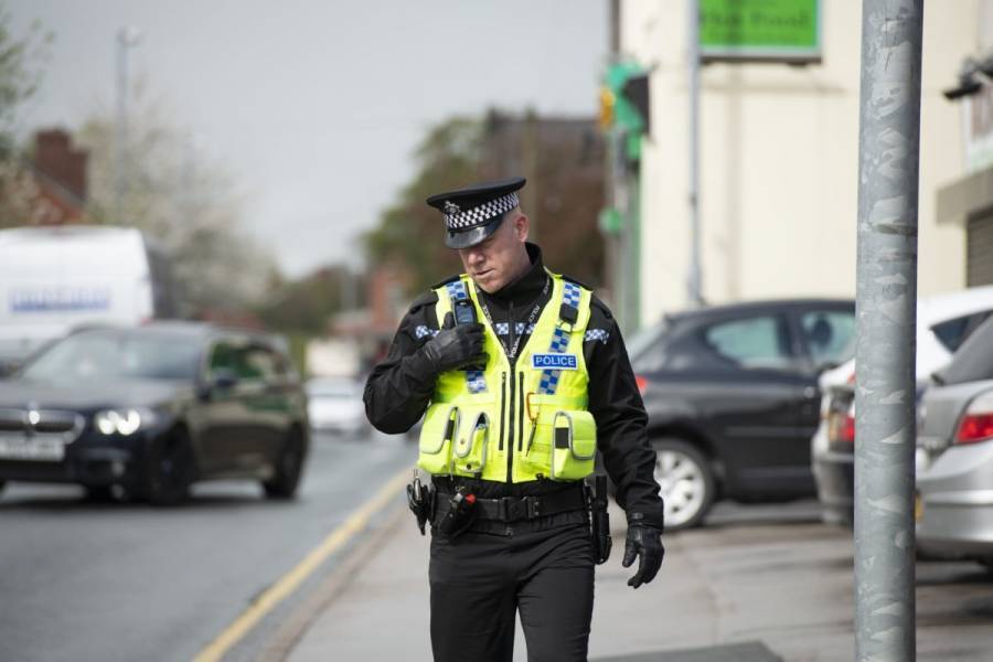 اعتقال 170 شخصاً في حملة أمنية للشرطة البريطانية على المجرمين الخطرين