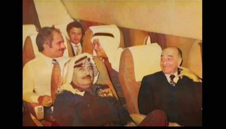 صورة نادرة تجمع جلالة  الملك الحسين وحابس باشا المجالي