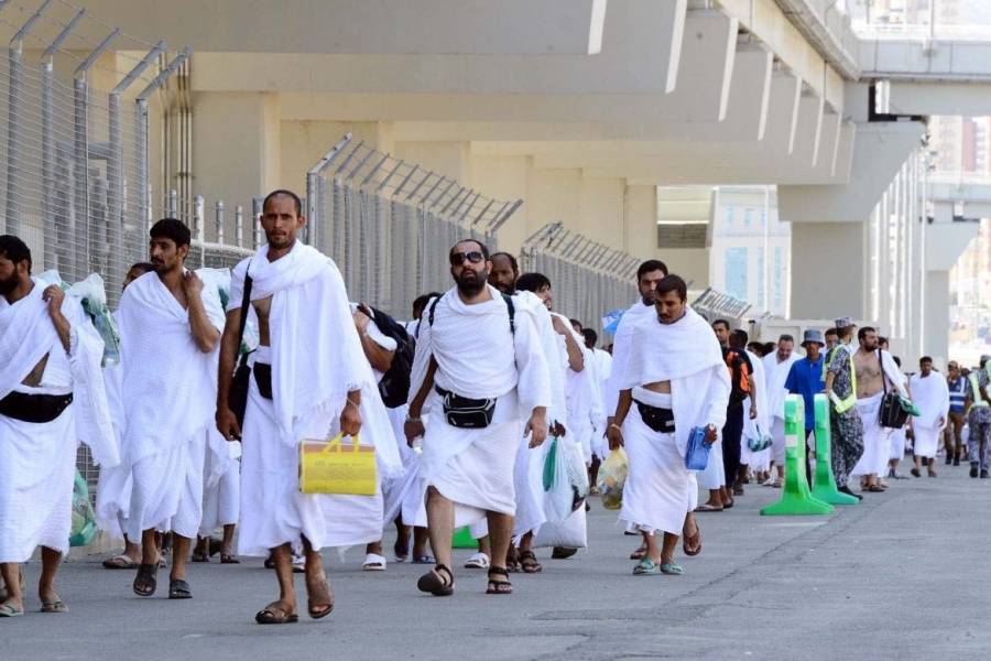 السعودية ..إطلاق خدمة نقل المعتمرين المجانية