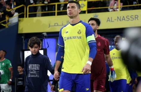 الدوري السعودي يخطف الأنظار من نظيره الصيني