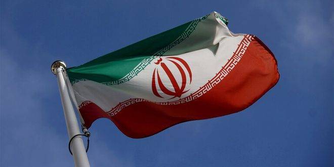 إيران تستدعي القائم بالأعمال الأوكراني لديها احتجاجاً على تصريحات مستشار زيلينسكي