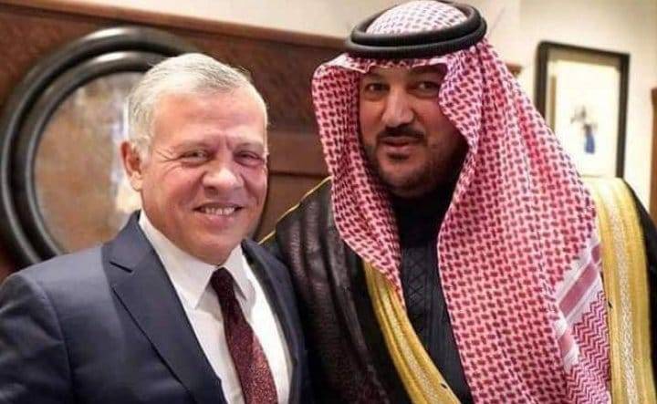الشيخ عبد الكريم الحويان يُهنئ الملك بعيد ميلاده ال 61
