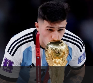 تشيلسي ينجز التعاقد مع إنزو فيرنانديز بمبلغ تاريخي