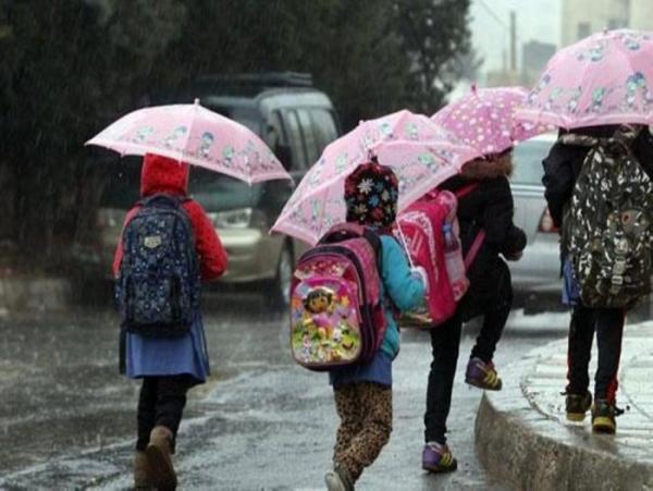 التربية: لا تأجيل لدوام طلبة المدارس الأحد نظرا للظروف الجوية
