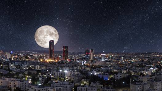 قطاعا الصناعة والتجارة يؤكدان نجاح الاقتصاد الوطني وصولا لصناعات محلية انتشرت عالميا