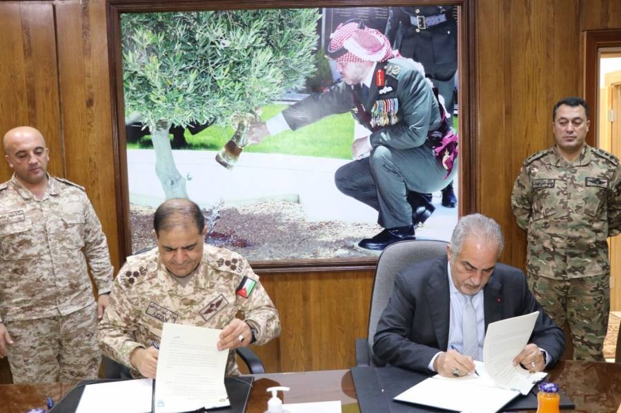 مذكرة لتعزيز التعاون بين الدفاع الوطني و عمان الأهلية