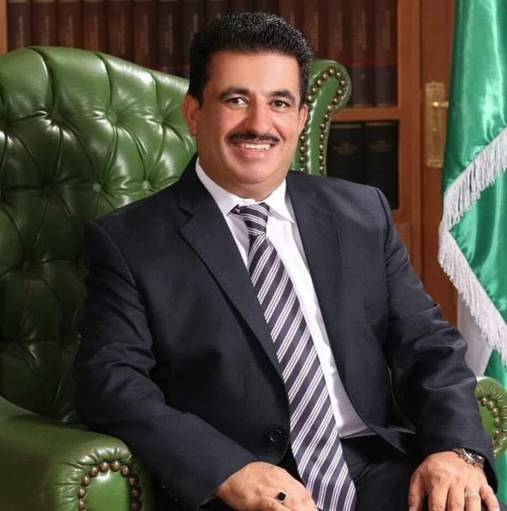 وفاة الدكتور والمربي رائد دوينع ال خطاب 