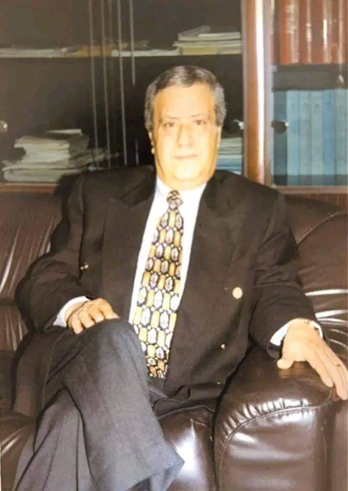 الصحفي ليث الفراية ينعى الدكتور زيد البقاعين بوفاة والده