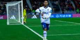 العرب يحلمون بلقب كأس العالم من بوابة الهلال.. والأهلي يطمح للميدالية الرابعة