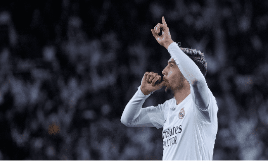 ما سر احتفال فالفيردي بهدفيه في شباك الهلال السعودي؟