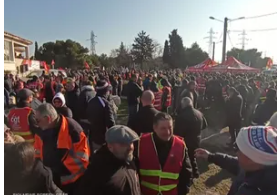 نقابات تهدد بـشل فرنسا في مواجهة مشروع تعديل نظام التقاعد