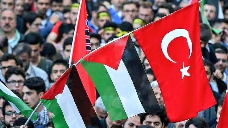 وفاة 95 فلسطينيا جراء زلزال تركيا وسوريا