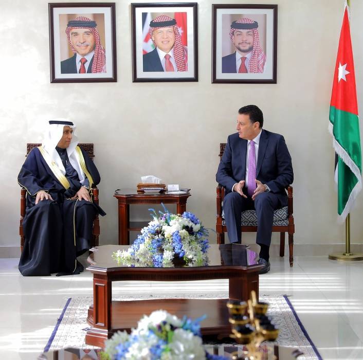 أعضاء بالشورى السعودي والسفير السديري يؤكدون خلال لقاء الصفدي أهمية الوصاية الهاشمية في الحفاظ على المقدسات