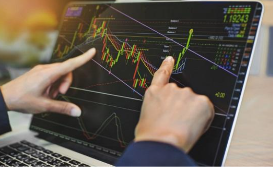 شركات تداول معروفة في الشرق الاوسط