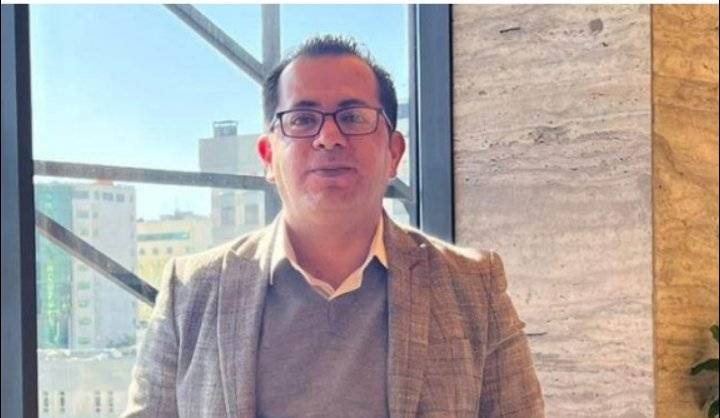تهنئة ومباركة للمستشار طارق راتب عبيدات بحصوله على الماجستير بتقدير امتياز