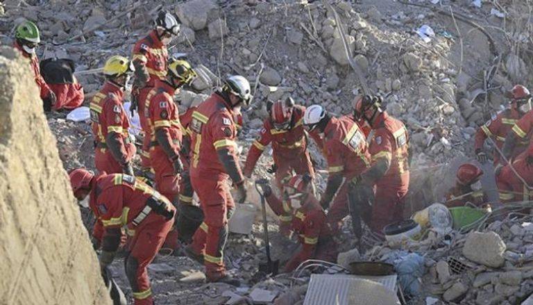 ارتفاع قتلى زلزال تركيا إلى 41 ألفا