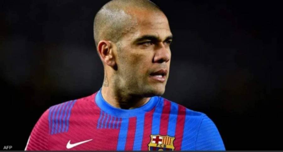 محكمة برشلونة تجدد حبس داني ألفيس في تهمة الاغتصاب