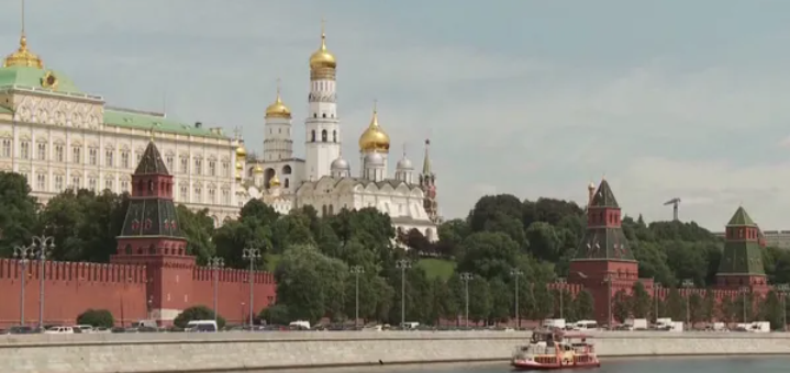 البطالة في روسيا تنخفض لمستوى قياسي عند 3.6 في يناير