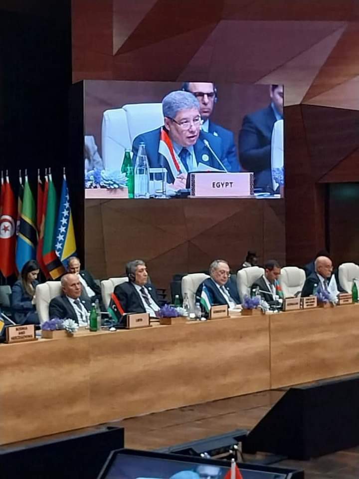 سفير مصر لدى أذربيجان يلقي بيان مصر أمام اجتماع حركة عدم الانحياز