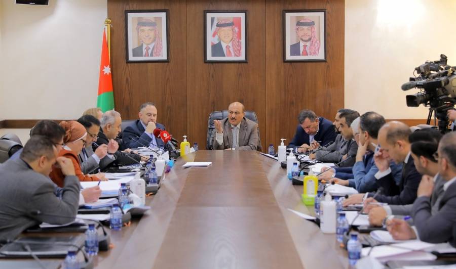 مُشتركة نيابية تواصل مُناقشة مهنة المُحاسبة القانونية