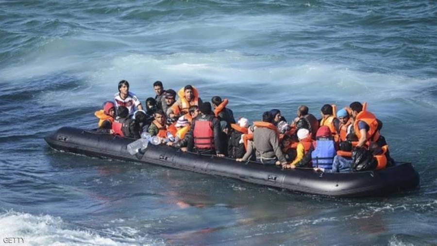 إنقاذ 1200 مهاجر بالقرب من الساحل الجنوبي الإيطالي