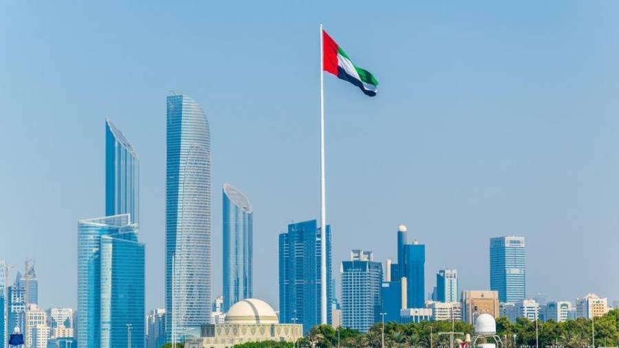 الإمارات.. تخفيض ساعات العمل للقطاع الخاص برمضان