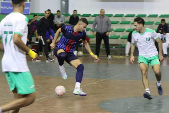 (أمن الملاعب) و (درك المهام الخاصة) يتاهلان الى نهائي بطولة الأمن العام السنوية لخماسيات كرة القدم
