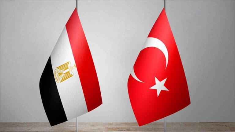 زيارة وزير خارجية تركيا إلى مصر تدشن لمسار استعادة العلاقات الطبيعية بين البلدين
