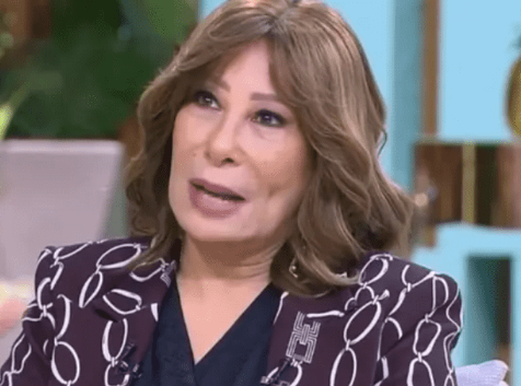فنانة مصرية تروي تفاصيل اعتقال والدتها