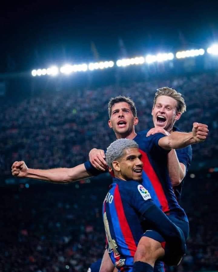 عاجل ....فوز برشلونة على ريال مدريد.