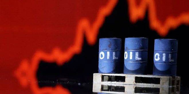 أزمة البنوك العالمية تهبط بالنفط لأدنى مستوى في 15 شهراً