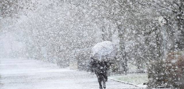لبنان : منخفض جوي مساء غد  يتحول تدريجيا إلى ماطر مع ثلوج وعواصف رعدية
