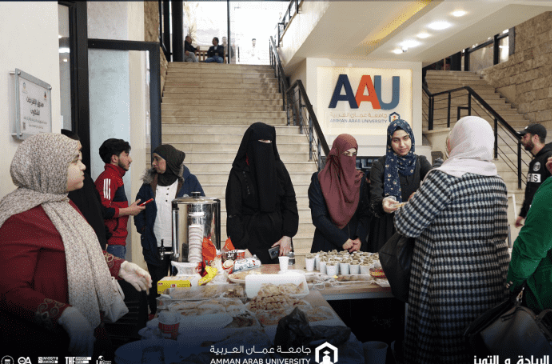بازار (إيد على إيد) في جامعة عمان العربية