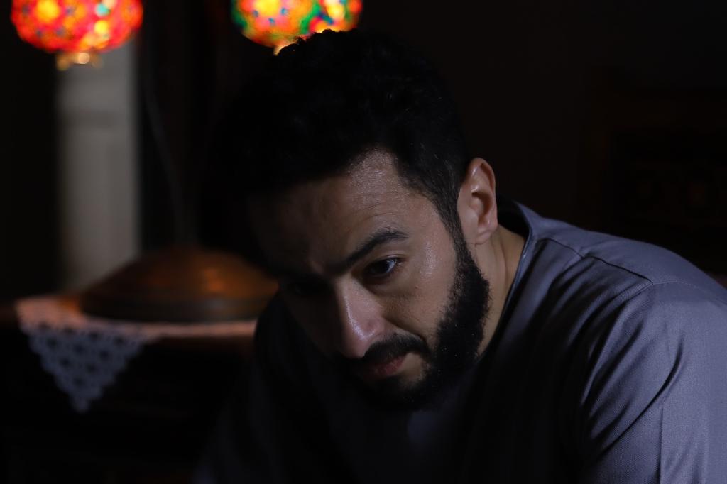 *«المداح 3» الحلقة 7 | خراب ودمار وحيرة.. الجن يواصل ألاعيبه ضد حمادة هلال (صور)*